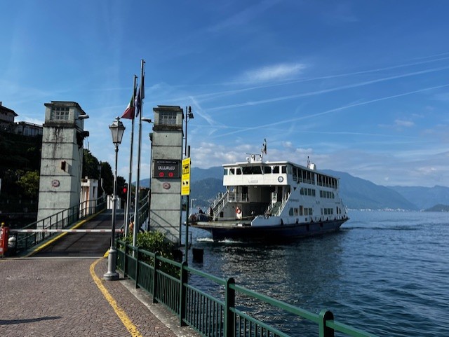 Ferry-from-Varenna-to-Bellagio Ferry from Varenna to Belaggio.